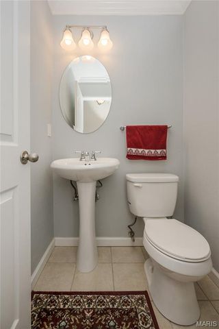 1467 Willow Brook Cove, St Louis, MO 63146