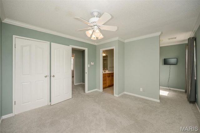 1467 Willow Brook Cove, St Louis, MO 63146