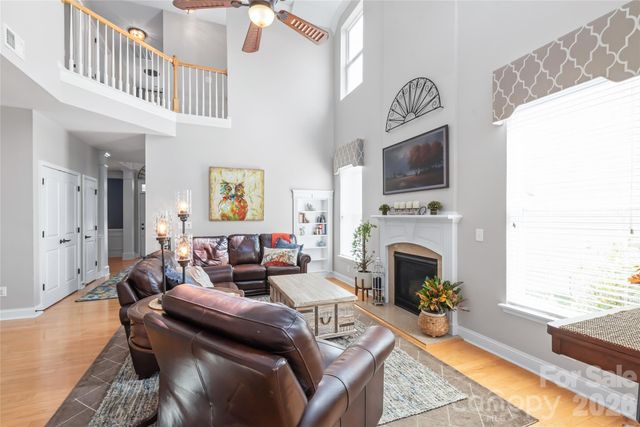 3327 Brackhill Street, Davidson, NC 28036