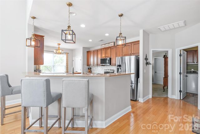 3327 Brackhill Street, Davidson, NC 28036