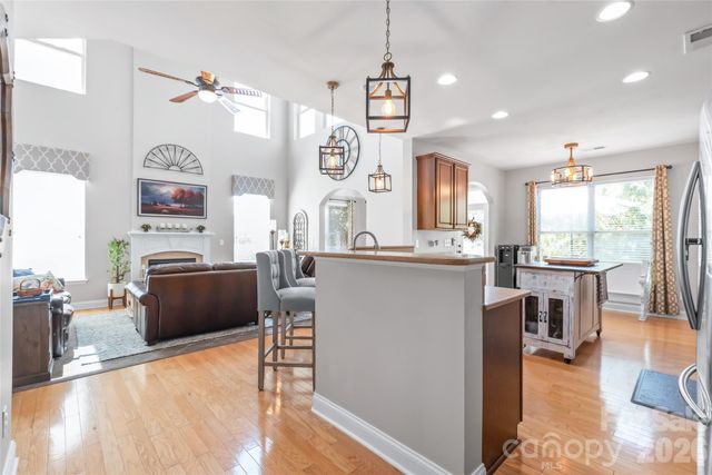 3327 Brackhill Street, Davidson, NC 28036