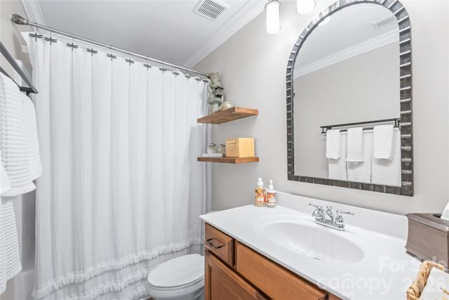 3327 Brackhill Street, Davidson, NC 28036