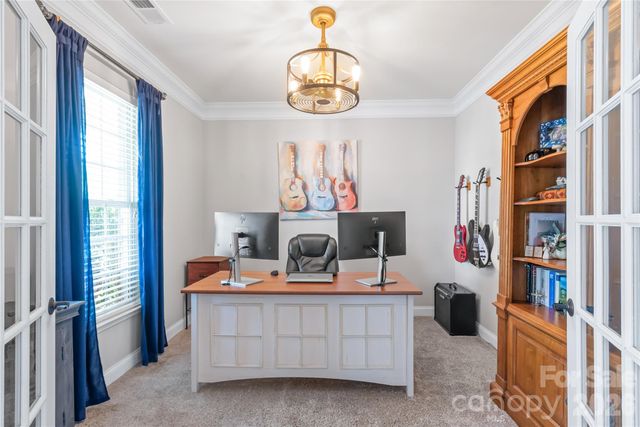 3327 Brackhill Street, Davidson, NC 28036