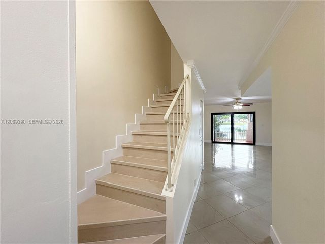 1606 NW 90th Way 1606, Pembroke Pines, FL 33024