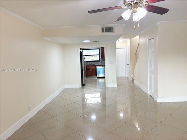 1606 NW 90th Way 1606, Pembroke Pines, FL 33024