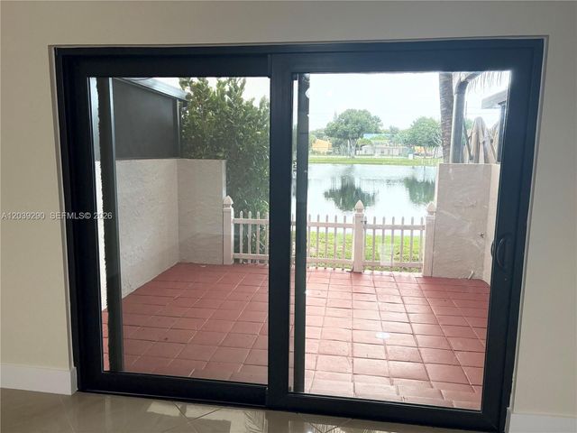 1606 NW 90th Way 1606, Pembroke Pines, FL 33024