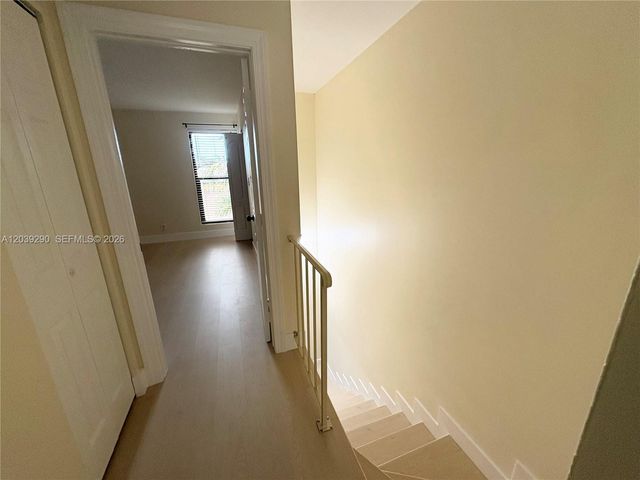 1606 NW 90th Way 1606, Pembroke Pines, FL 33024