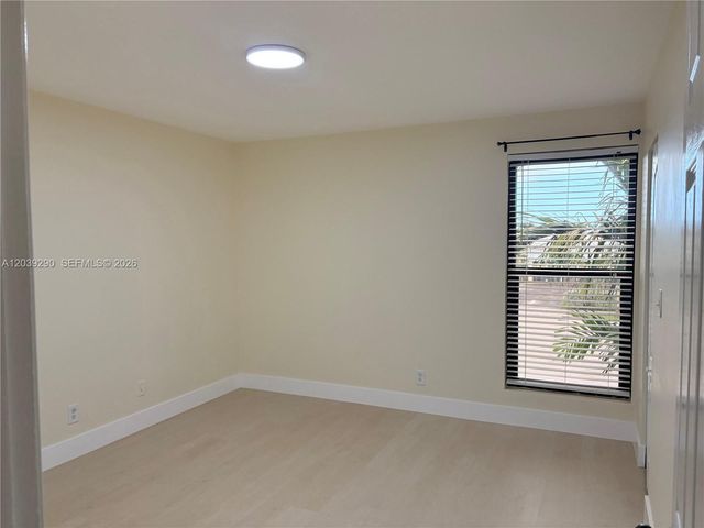 1606 NW 90th Way 1606, Pembroke Pines, FL 33024