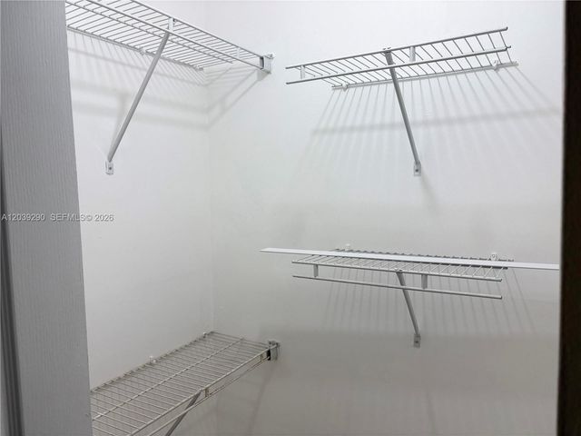 1606 NW 90th Way 1606, Pembroke Pines, FL 33024