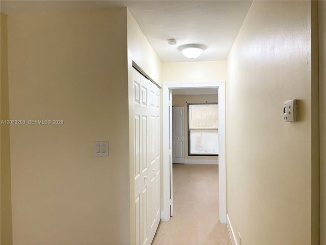 1606 NW 90th Way 1606, Pembroke Pines, FL 33024