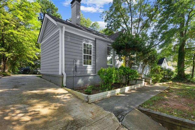 1816 Sylvan Road, Atlanta, GA 30310