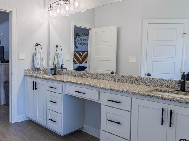 811 Charlie, Whitehouse, TX 75791
