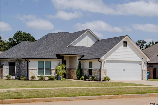 811 Charlie, Whitehouse, TX 75791