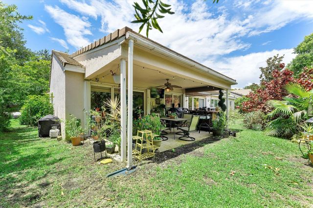 3715 Lancewood Place, Delray Beach, FL 33445