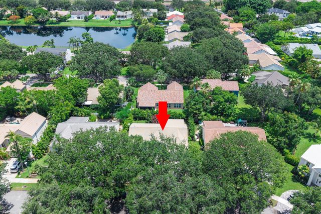 3715 Lancewood Place, Delray Beach, FL 33445