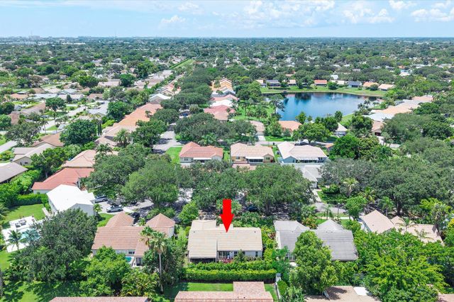 3715 Lancewood Place, Delray Beach, FL 33445