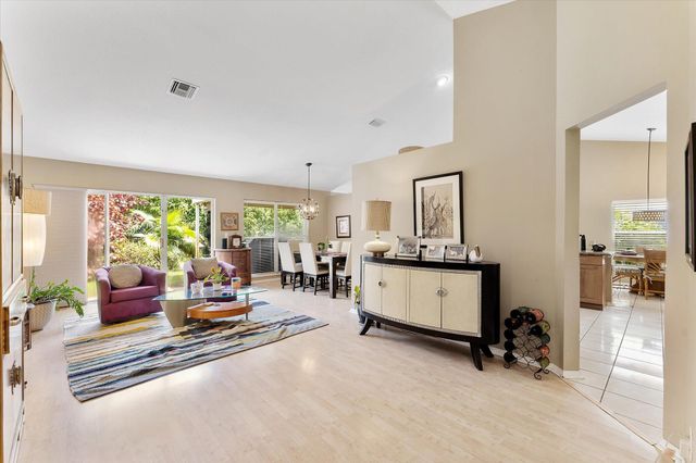 3715 Lancewood Place, Delray Beach, FL 33445