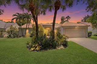 3715 Lancewood Place, Delray Beach, FL 33445