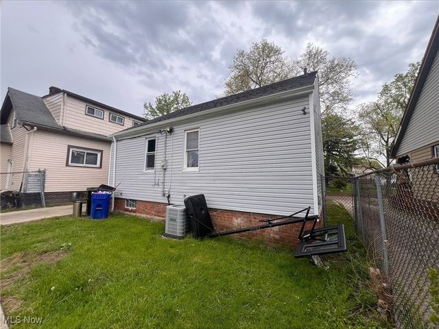 3976 E 154th Street, Cleveland, OH 44128