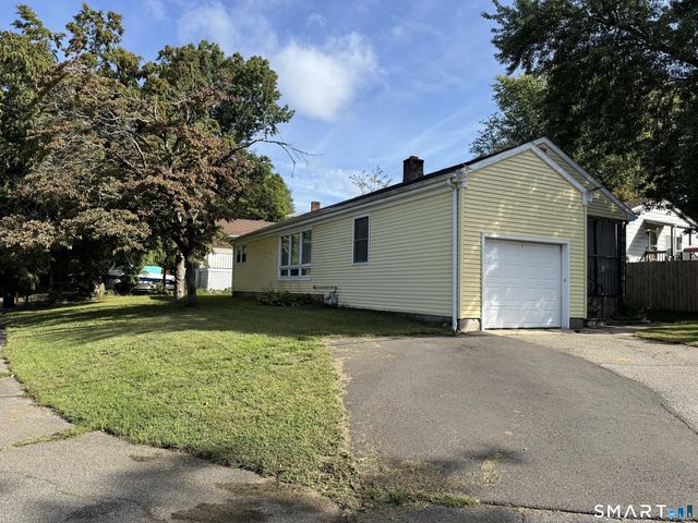 21 7th Street, Ansonia, CT 06401