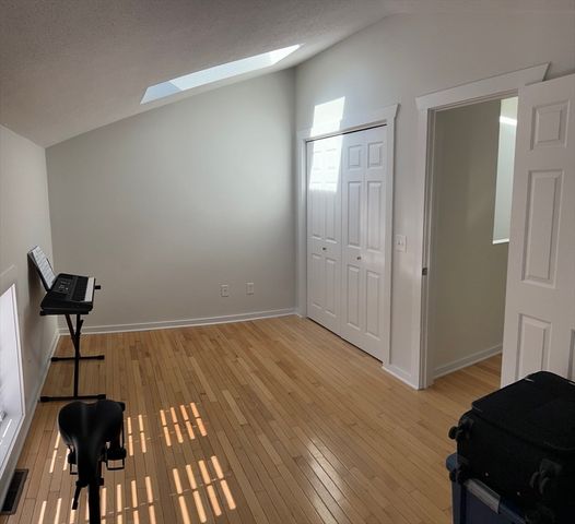 450 Rock St 1, Fall River, MA 02720