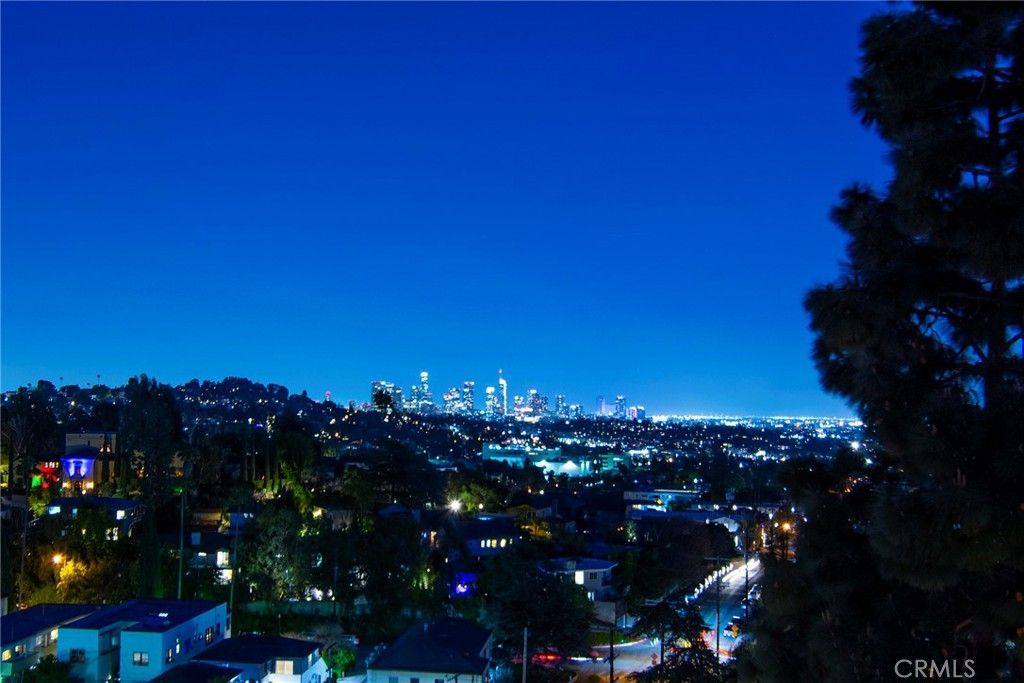 Image 21 of property listing at 4411 Los Feliz Boulevard 1007, Los Angeles, CA 90027