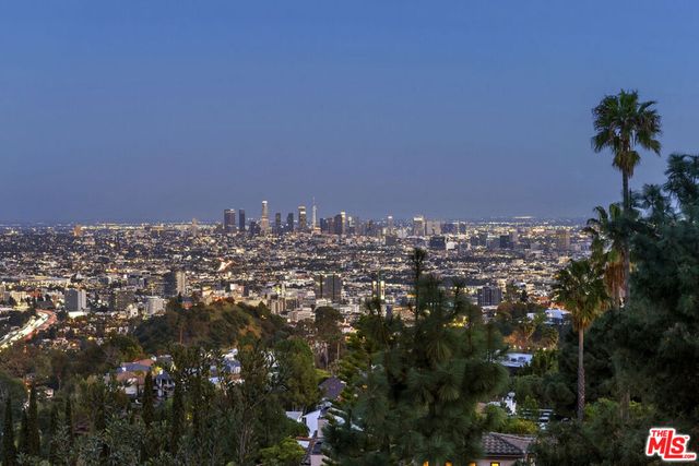 2666 Larmar Road, Los Angeles, CA 90068