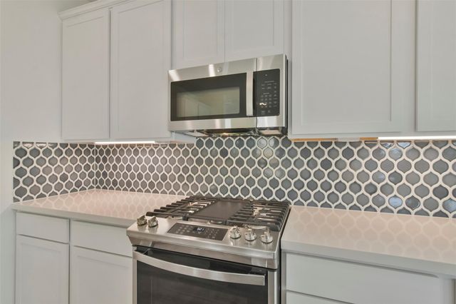 21024 Crinet Square Street, Kingwood, TX 77339