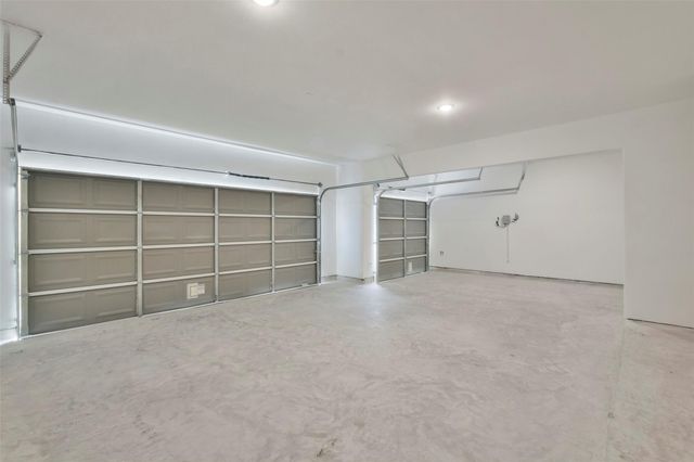 21024 Crinet Square Street, Kingwood, TX 77339