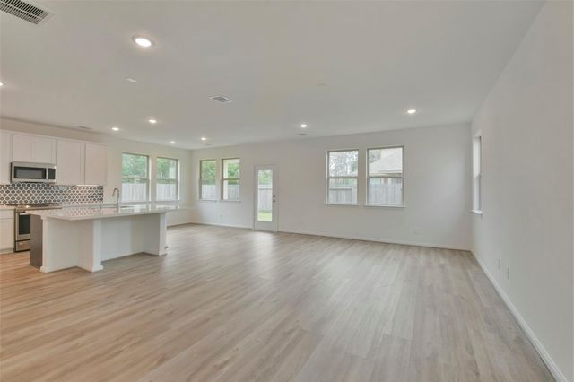 21024 Crinet Square Street, Kingwood, TX 77339