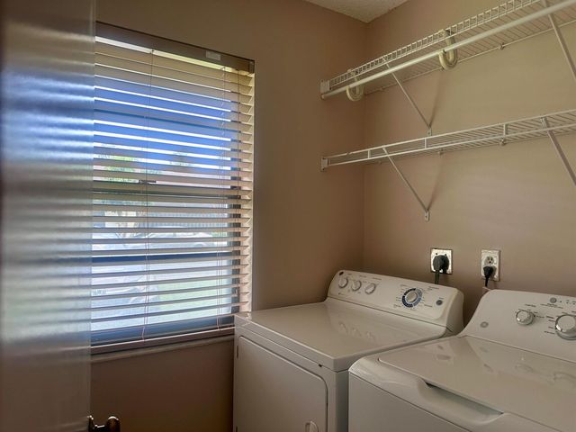 23343 SW 54th Way A, Boca Raton, FL 33433
