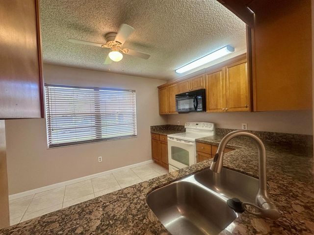 23343 SW 54th Way A, Boca Raton, FL 33433