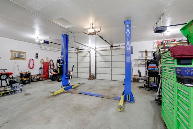 110 2nd Street SW, New Prague, MN 56071