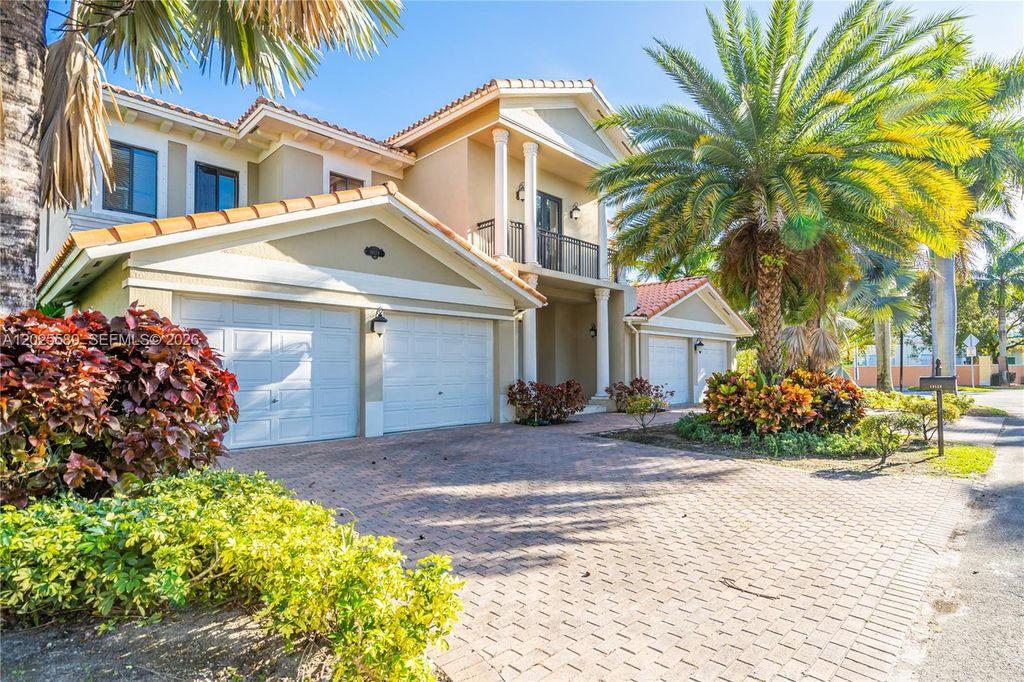 19529 SW 80th Court, Cutler Bay, FL 33157