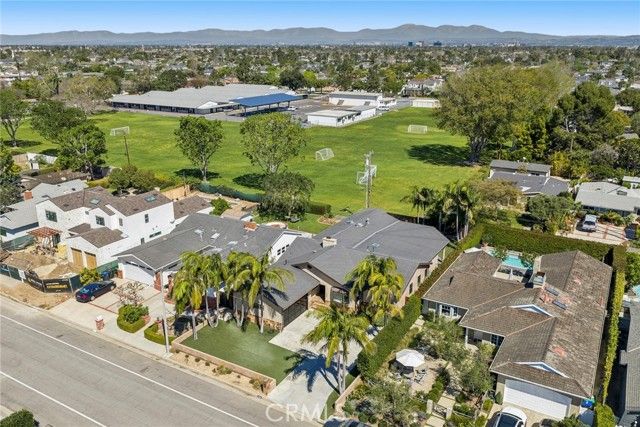 450 Cabrillo, Costa Mesa, CA 92627