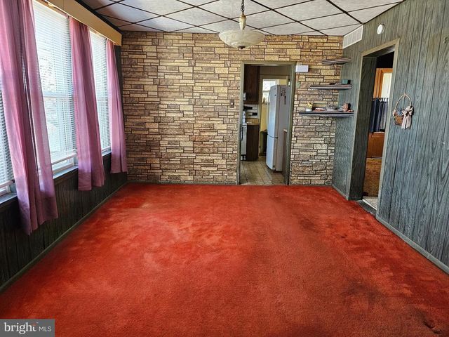 138 E WAYNE TER, Collingswood, NJ 08108