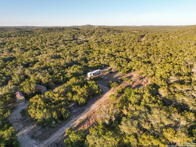 100 County Road 242, Hondo, TX 78861