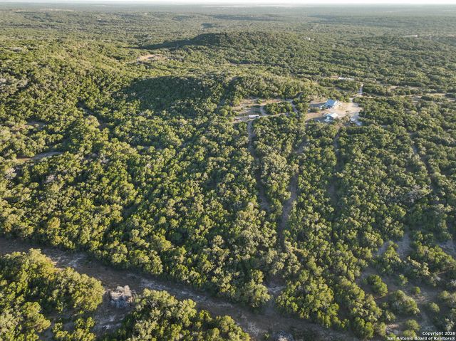 100 County Road 242, Hondo, TX 78861