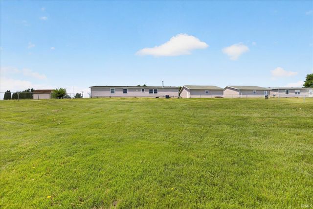 2540 S Meridian Road, Mitchell, IN 47446