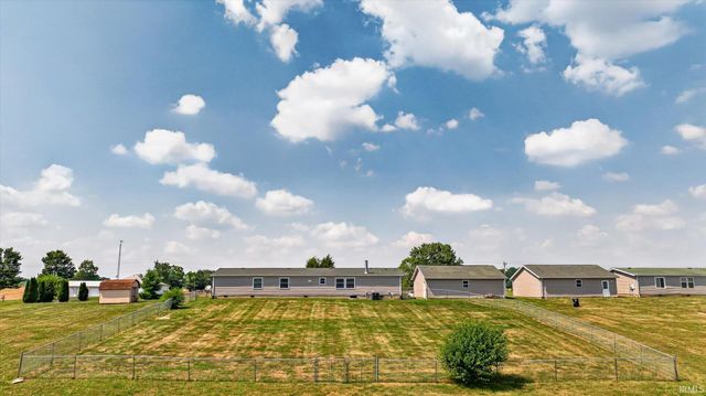 2540 S Meridian Road, Mitchell, IN 47446