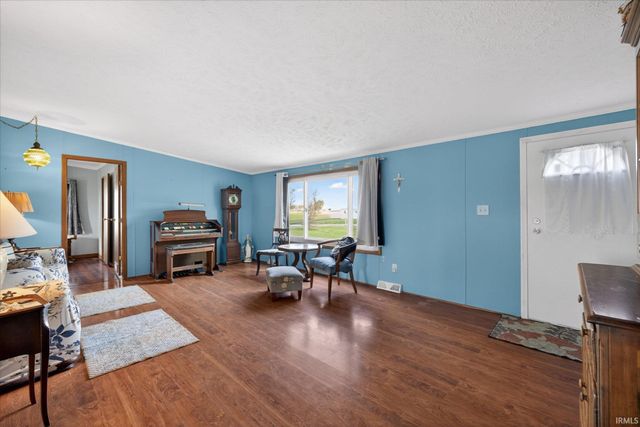 2540 S Meridian Road, Mitchell, IN 47446