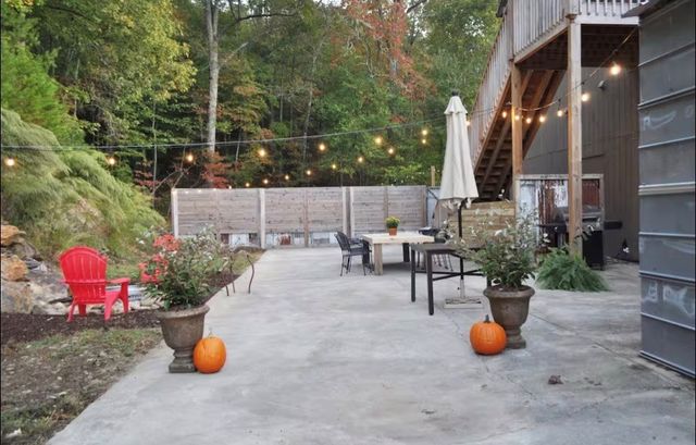 33 Rose Petal Lane, Ellijay, GA 30540