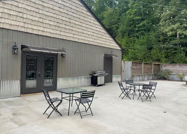 33 Rose Petal Lane, Ellijay, GA 30540