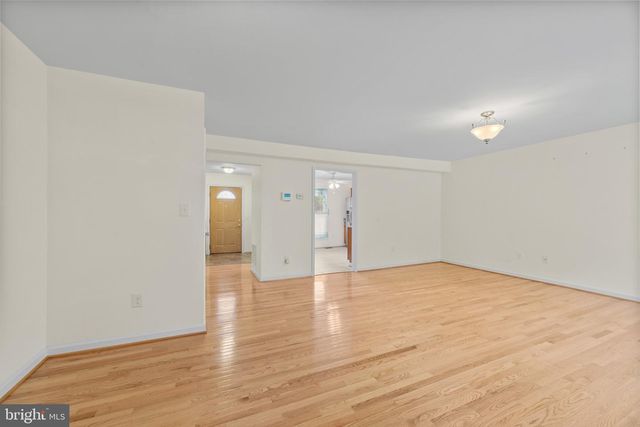 8556 KIM MARIE CT, Pasadena, MD 21122