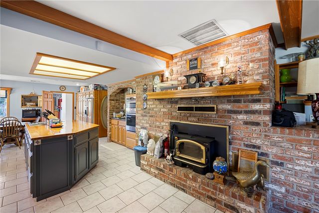 493 Huckleberry Road, Dover, AR 72837