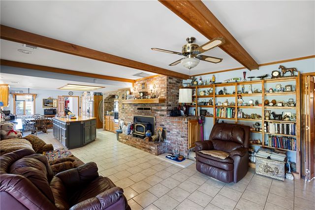 493 Huckleberry Road, Dover, AR 72837