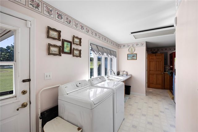 493 Huckleberry Road, Dover, AR 72837