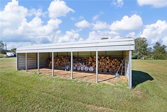 493 Huckleberry Road, Dover, AR 72837
