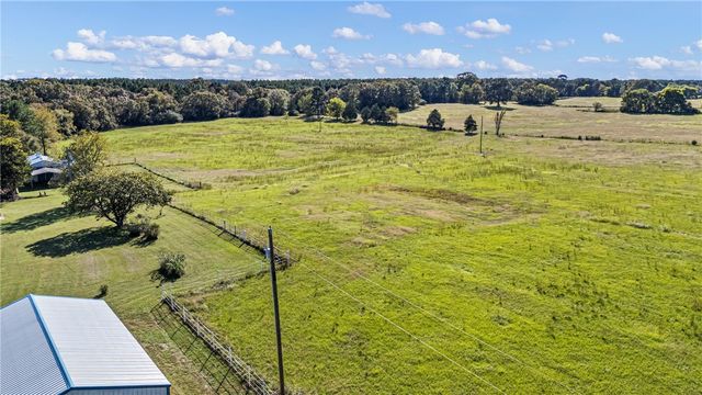 493 Huckleberry Road, Dover, AR 72837