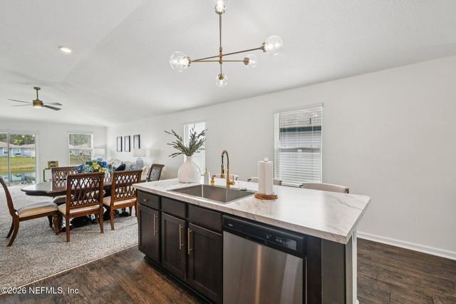 2458 FALLING STAR Lane, Green Cove Springs, FL 32043